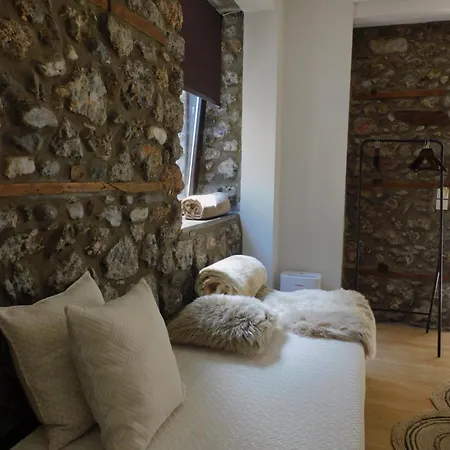 Olympus Stone Apartment