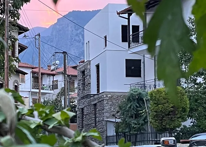 Olympus Stone Apartment *